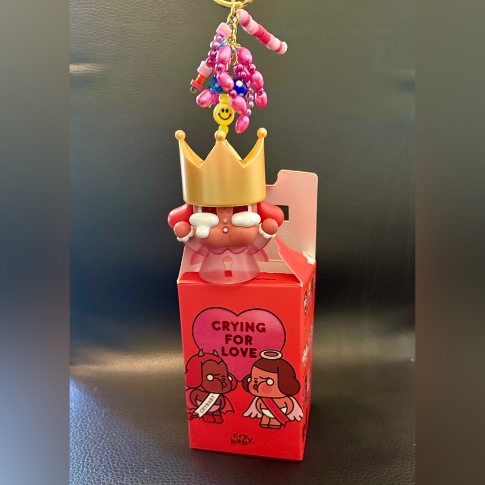 Crybaby crying for love keychain!